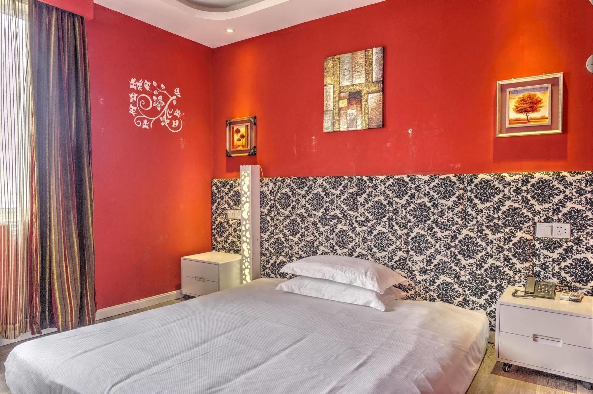 Milan Fashion Hotel Töcsing Kültér fotó