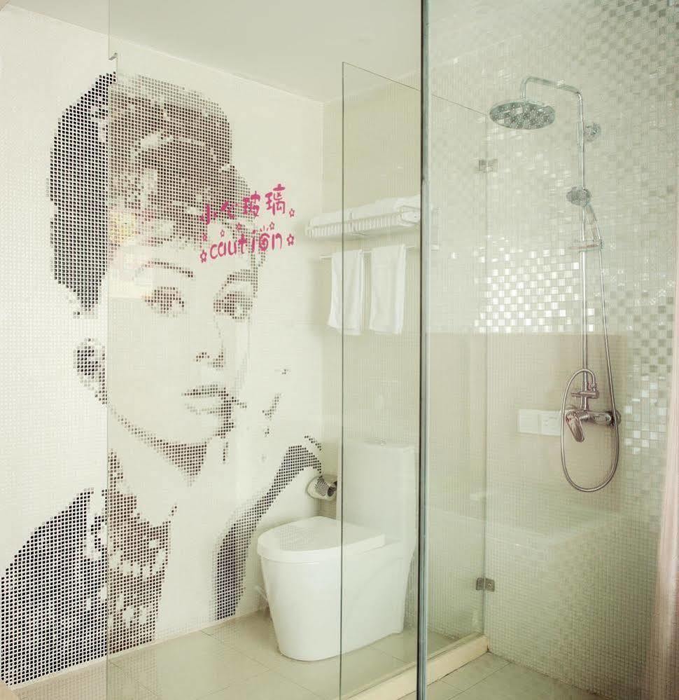 Milan Fashion Hotel Töcsing Kültér fotó