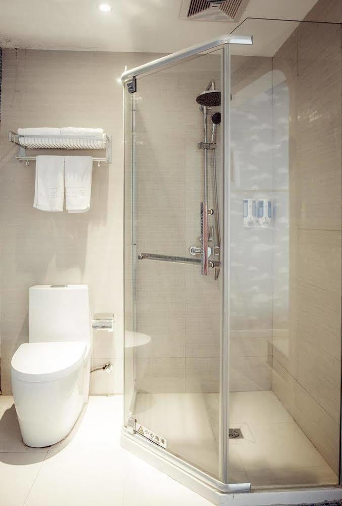 Milan Fashion Hotel Töcsing Kültér fotó